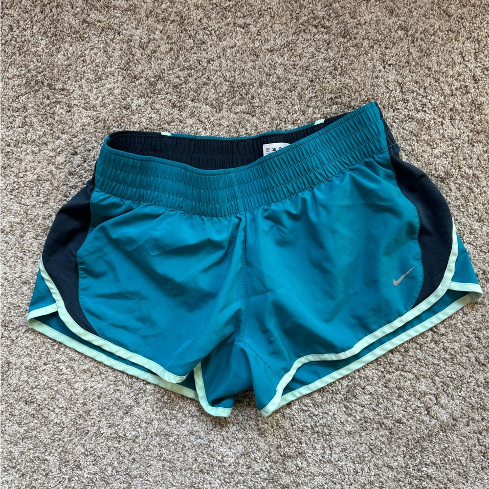 Nike Women's Blue and Black Athletic Shorts